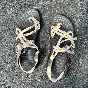 Size W9 Chacos